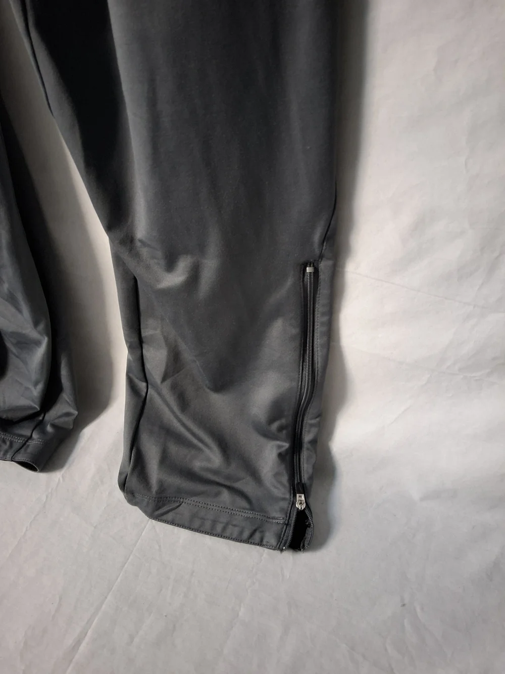 Nike Men's‎ Gray Athletic Joggers